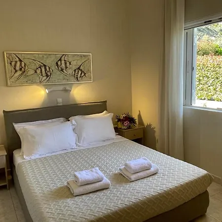 Stefanos Κατελειός