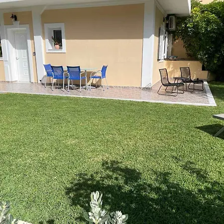 Stefanos Апартаменты